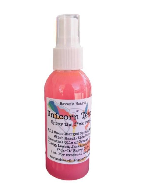 Unicorn Tears Spray Gunk Away