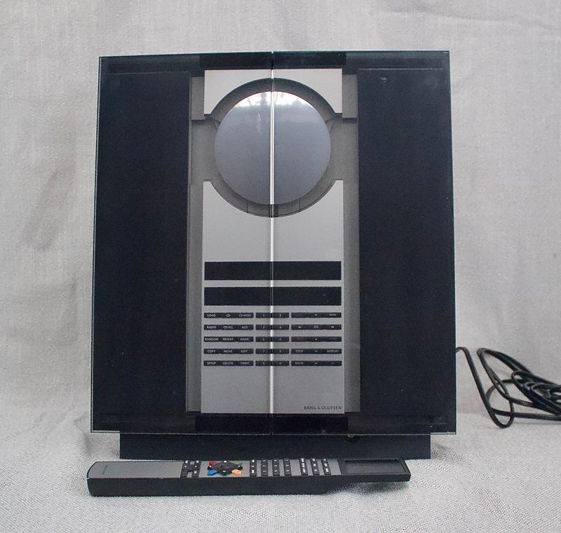 Bang &amp; Olufsen BeoSound 3200 audiosysteem uit 2005 met originele Beo4 afstandsbediening