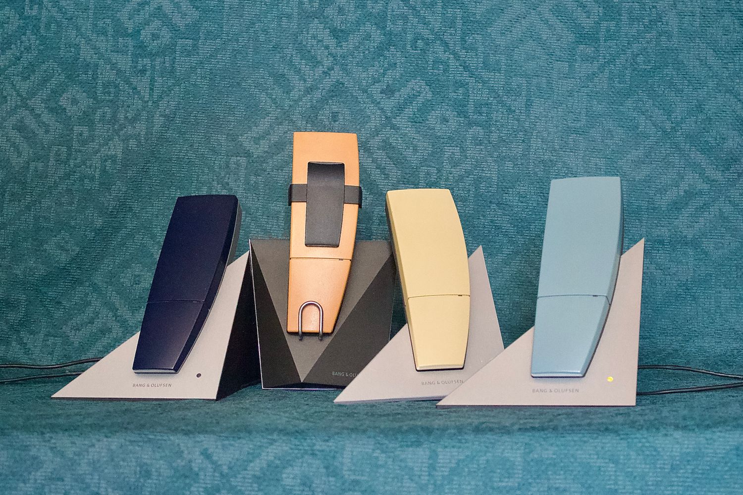 Bang &amp; Olufsen BeoCom 6000 – Set van 4 DECT telefoons met laders.