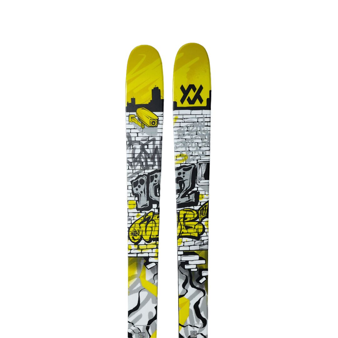 Volkl REVOLT 96 FLAT Skis (2025)