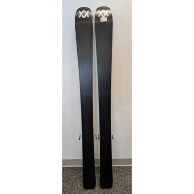 Volkl Blaze 104 W 165 Skis + Kingpin 10 + Peaux (DÉMO - 2026)