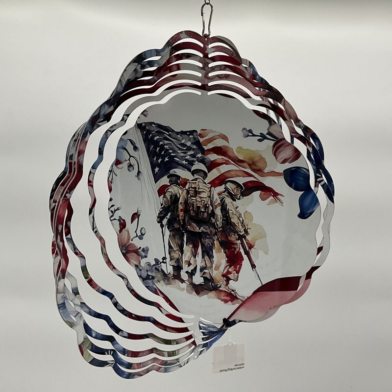 soldiers/flag/floral spinner