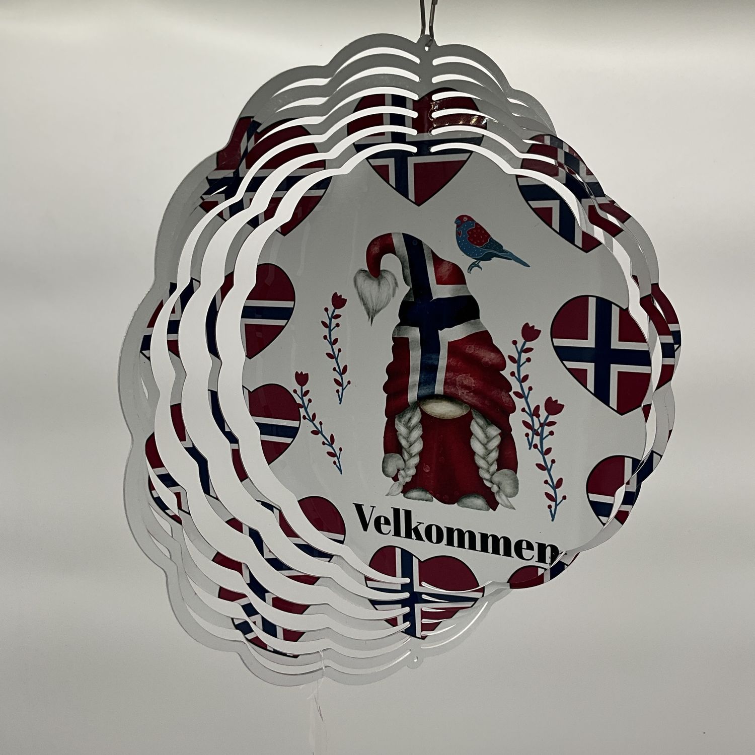 Nordic Girl gnome w/hearts spinner