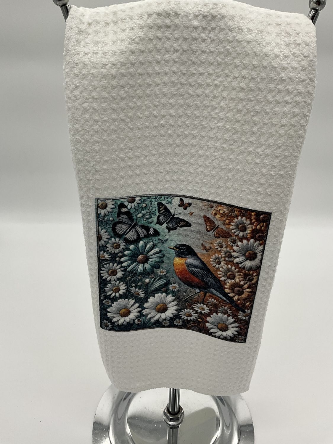 Robin/floral towel