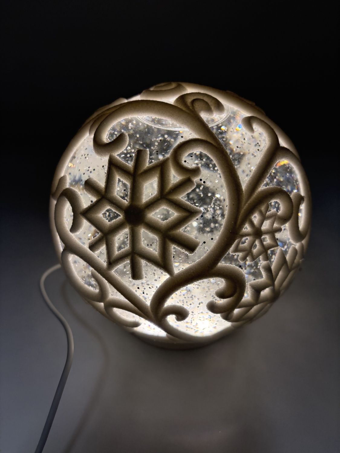 snowflake snowglobe led