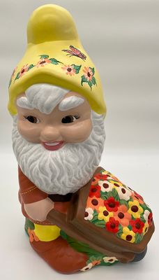 Gnome with wheelbarrow