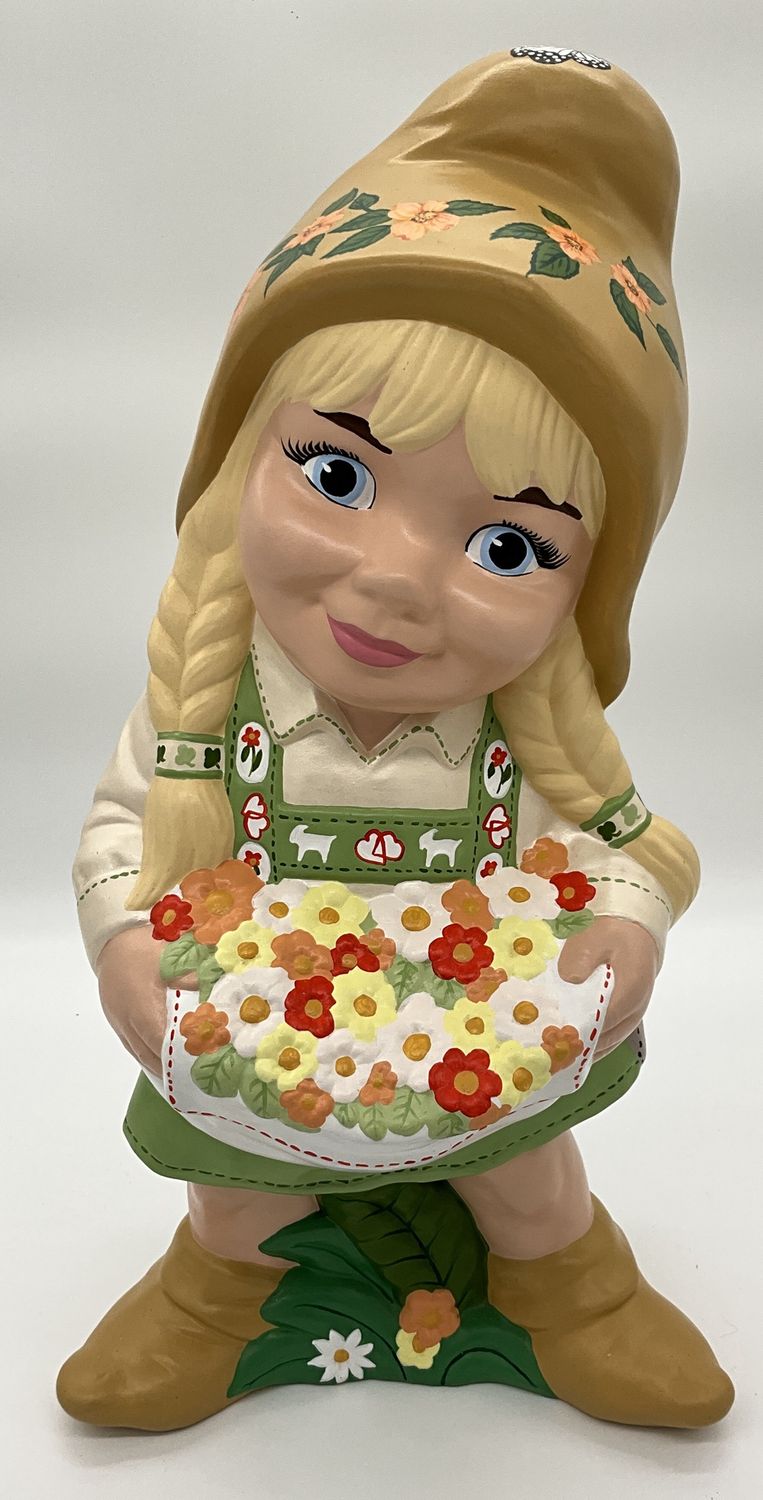 Girl Gnome ex lg. apron flowers