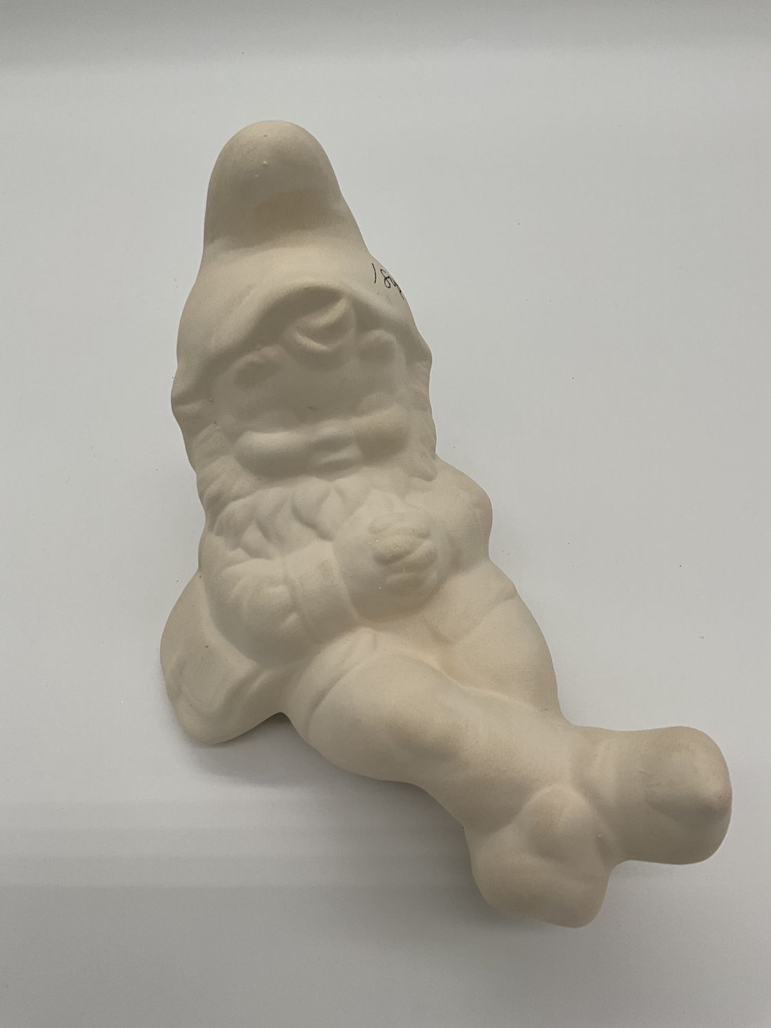 Paint a Gnome laying