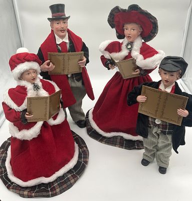 Caroler family sm