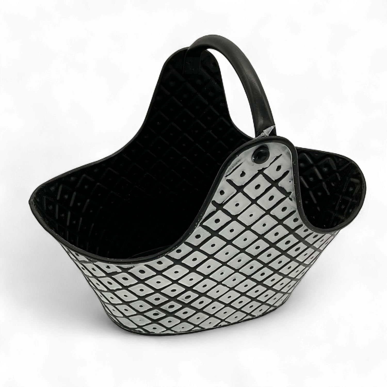Black/white metal basket