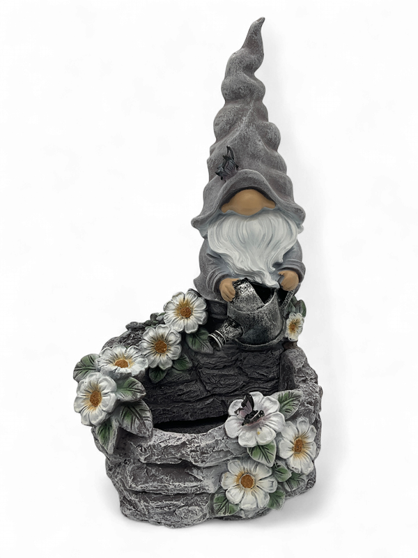 Gnome fountain rock well