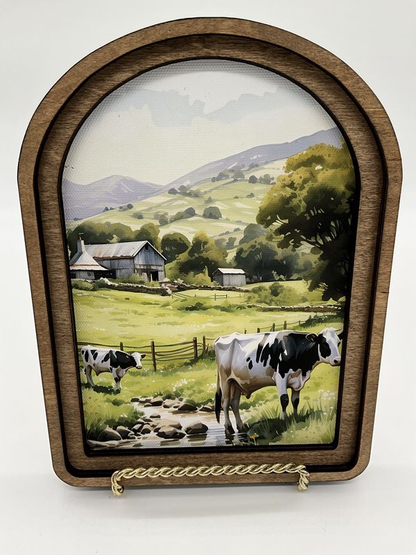 Cows in the Field Arch Frame