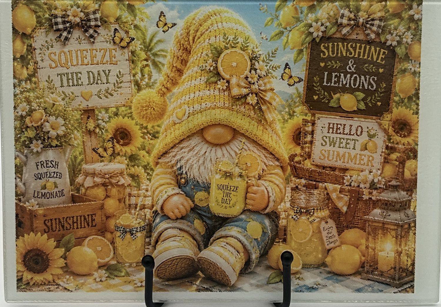 Gnome with all his Lemon cutting board