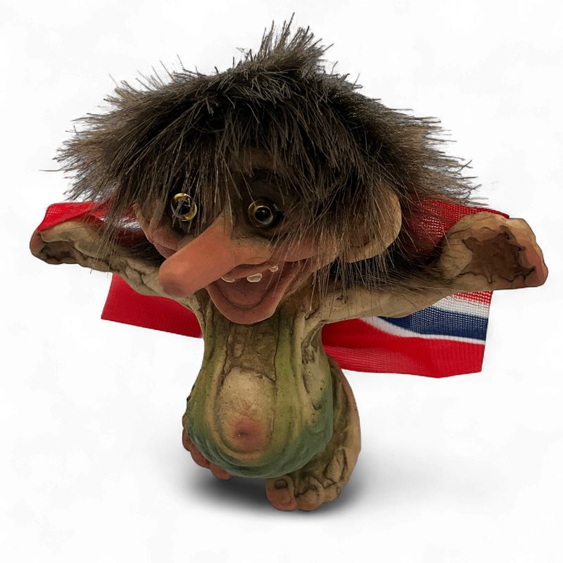 Troll with Norwegian Flag