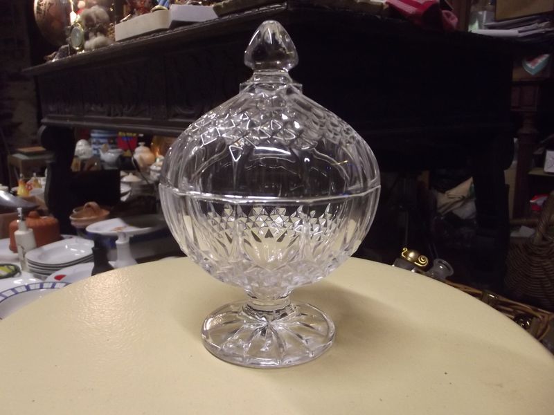 Bonbonnière en cristal d'Arques