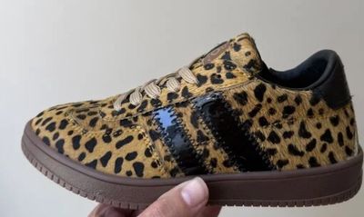 H1103 Sneaker Leopard