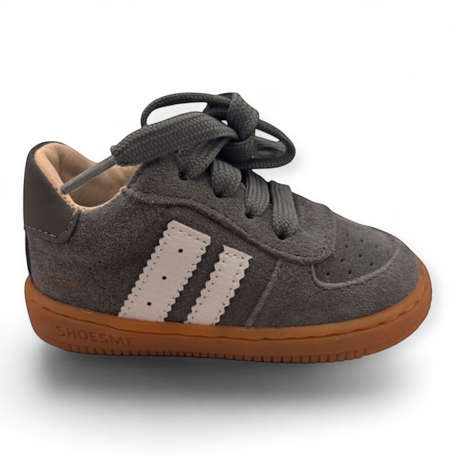 BN25W002-D grijze lage sneakers