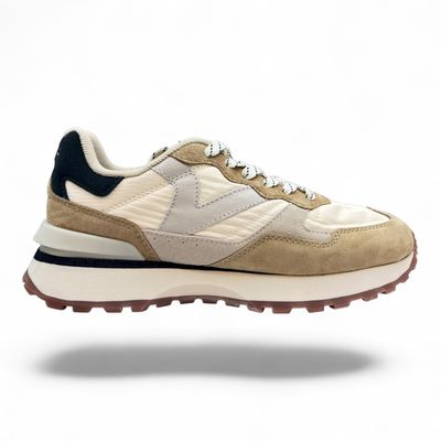 8807104 Victoria sneaker beige