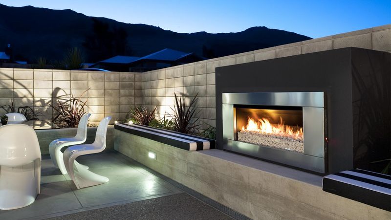Escea EF5000 Outdoor Gas Fire