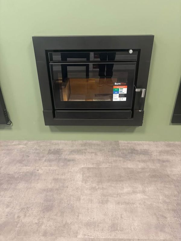 Kent Calisto Medium Insert Wood Heater- Floor Model