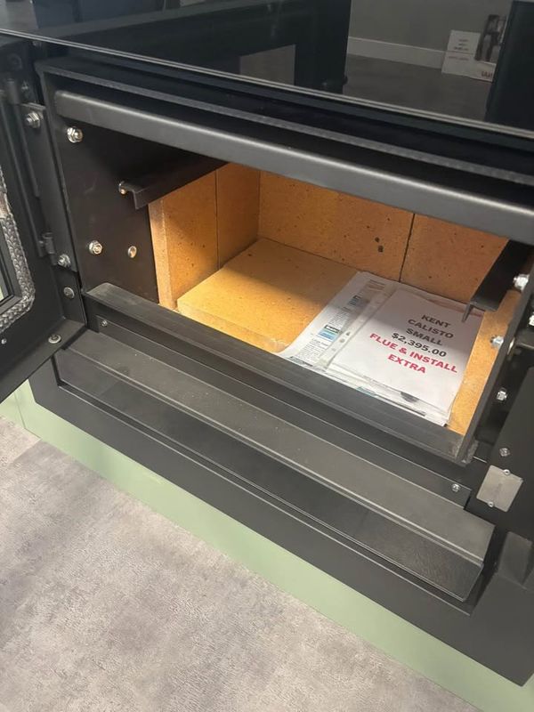 Kent Calisto Small Insert Wood Heater- Floor Model
