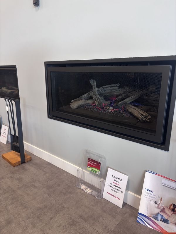 Regency GF950L Gas Fire- Floor Model