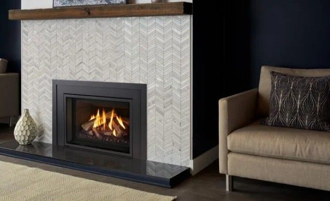 Regency Ei33 Electric Fireplace/In Built