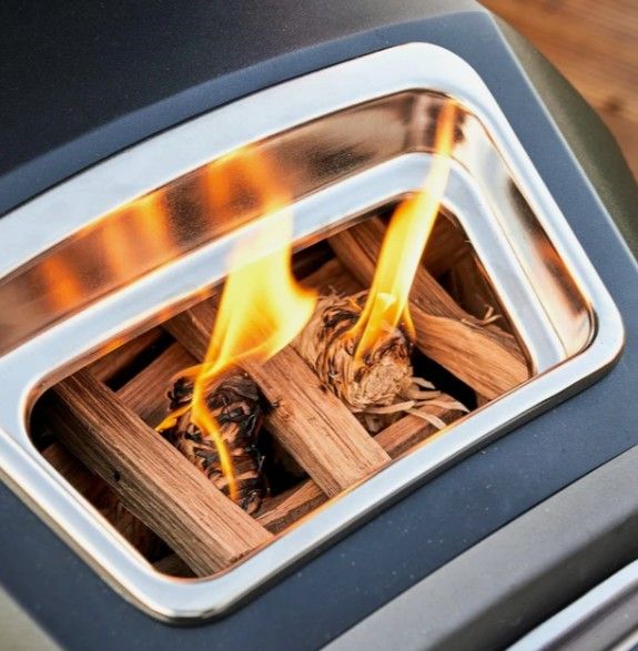 Ooni Karu 2 Multi Fuel Pizza Oven