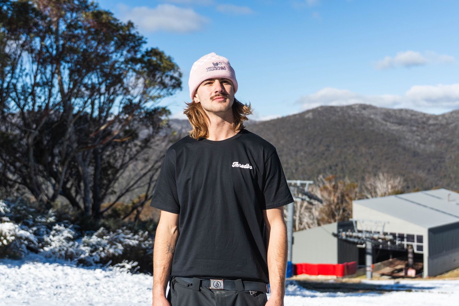 Thredbo Mountain Groove SS Tee, Colour: True Black, Size: XS