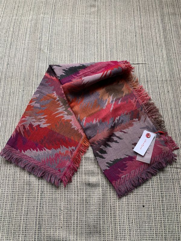 Jackpot by Carli Gry wool scarf new