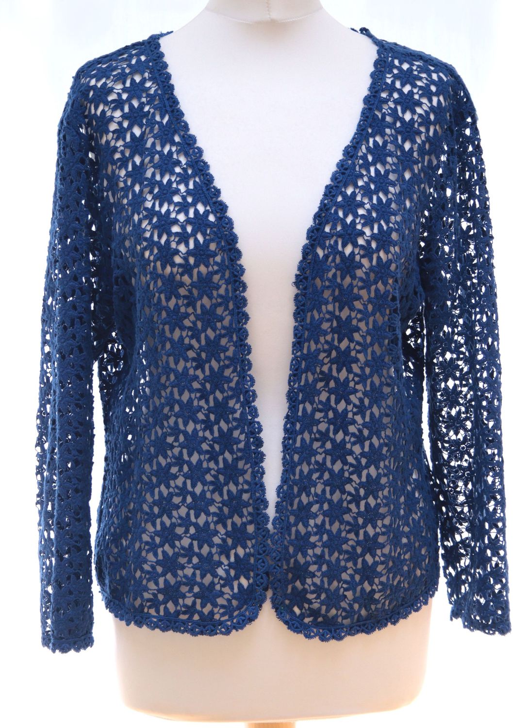 Almost Famous blue flower pattern crochet cardigan Size 12
