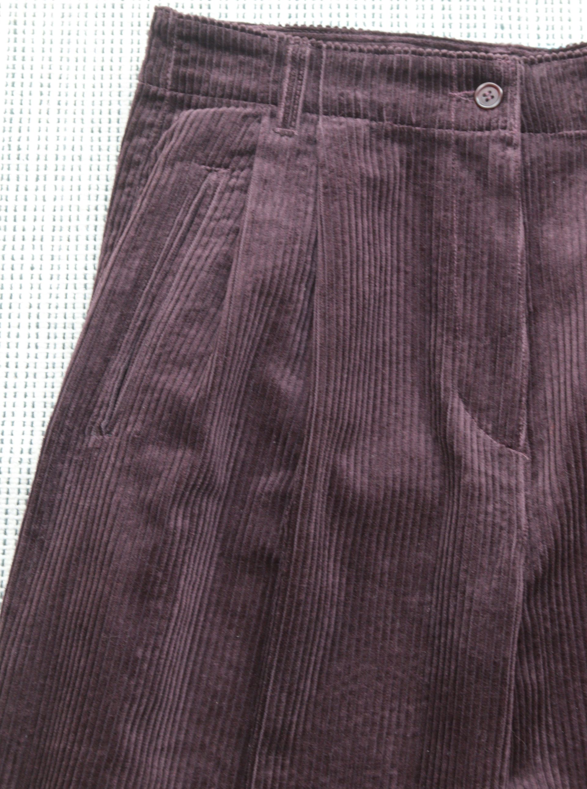 Benetton burgundy high rise corduroy trousers Size 46 UK 12