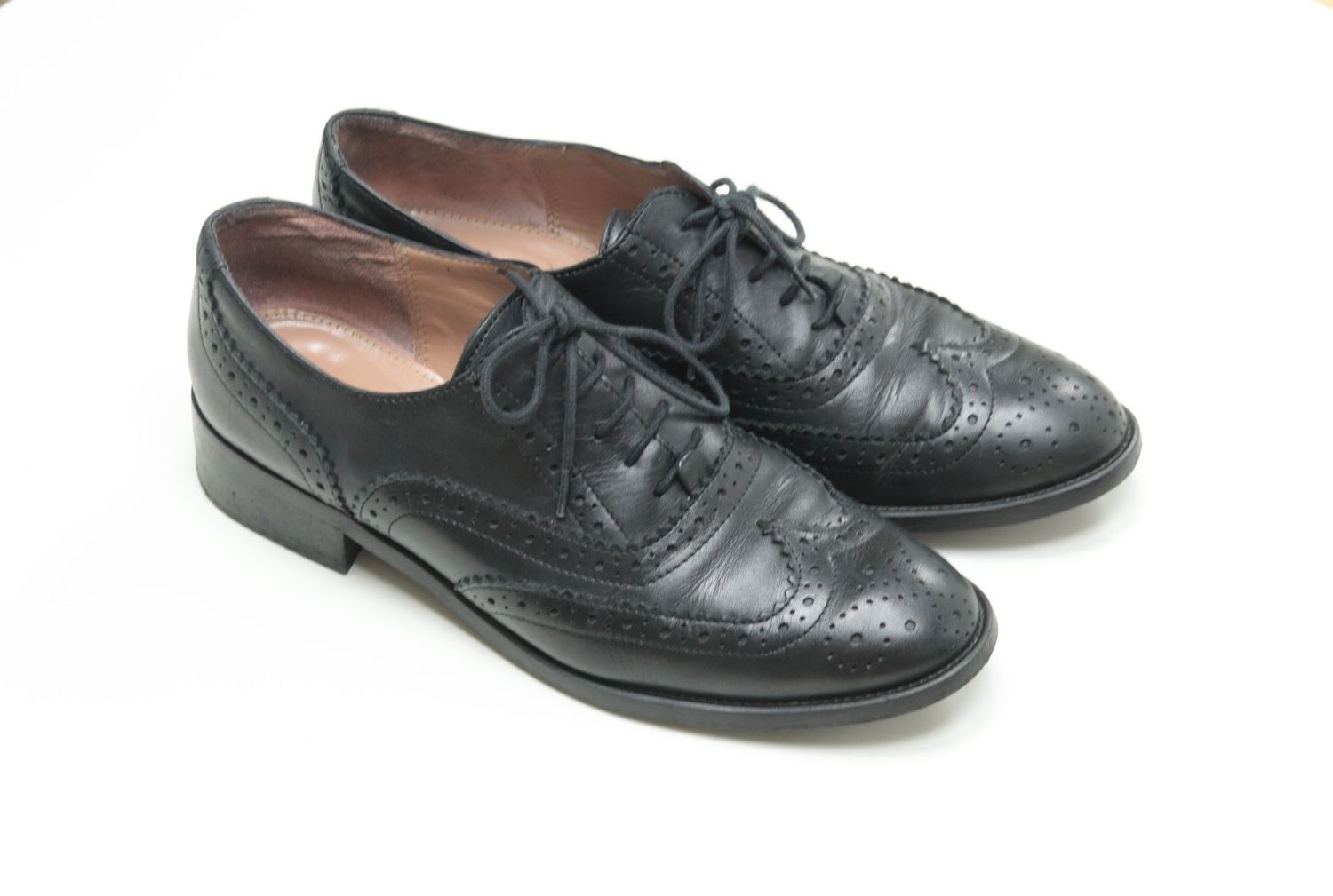 ​Pied à Terre black leather brogues Size 39 UK 6