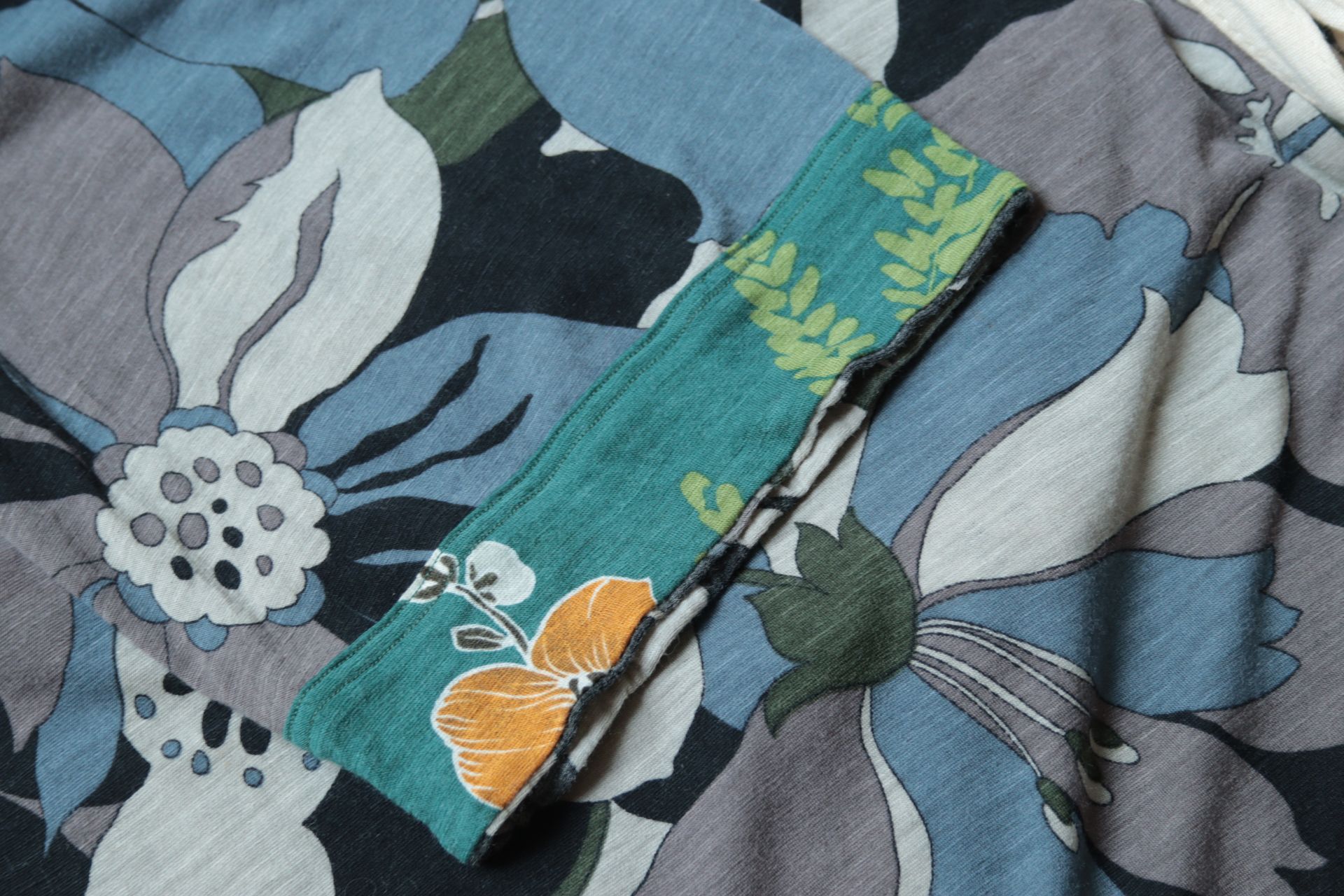 Alice San Diego wool blend wrap dress Size 40 UK 10-12