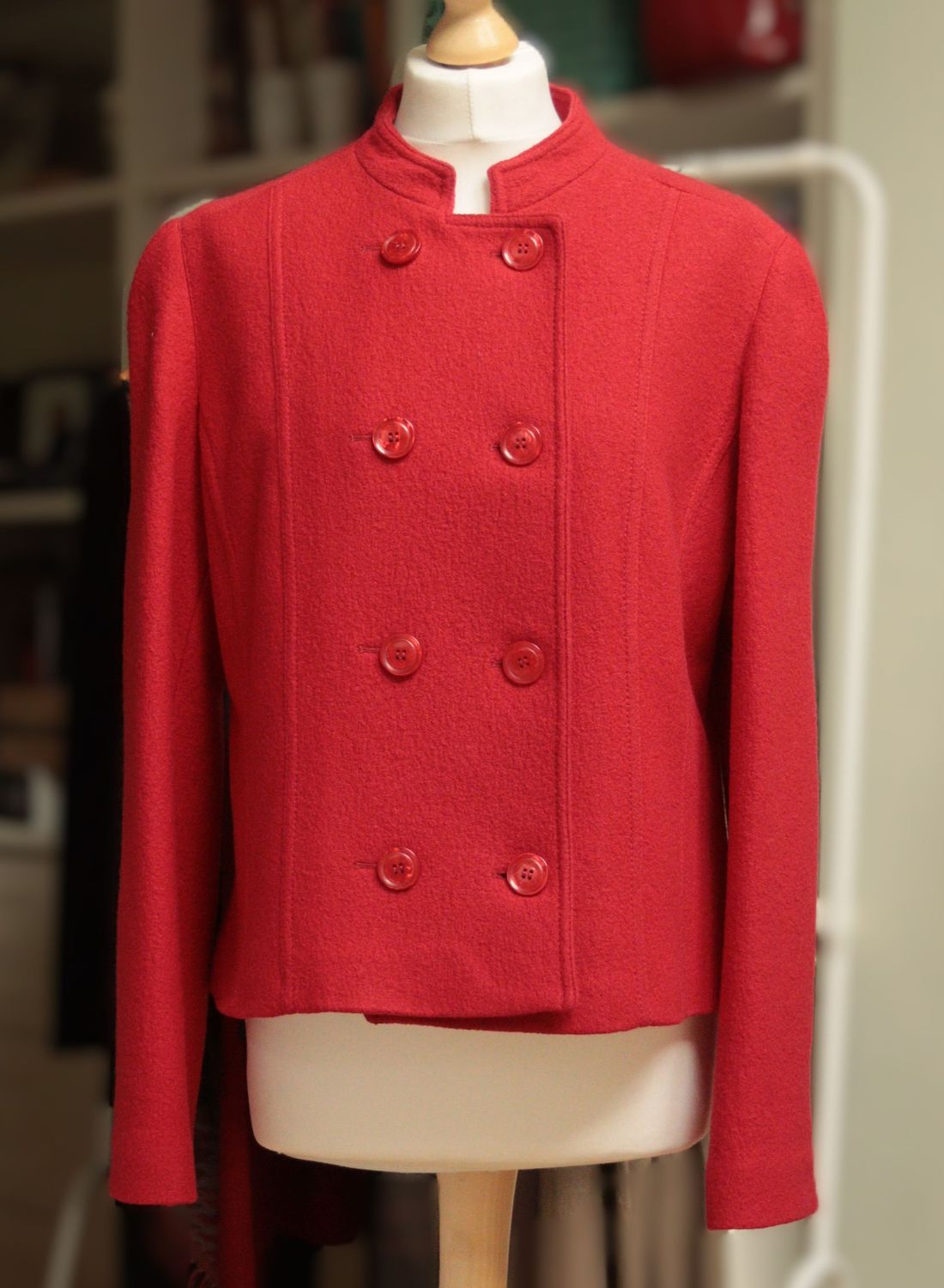 Planet red 100% wool collarless jacket Size 14 (lining damaged)