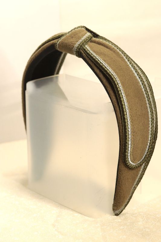 ​Jennifer Ouellette Olive Felt Knot Headband