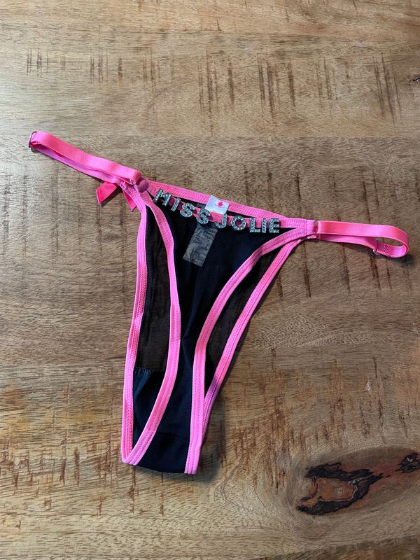 Roze / Zwarte string doorschijnend