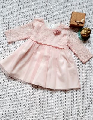 Sukienka z tiulu do chrztu dla dziewczynki z długim rękawem