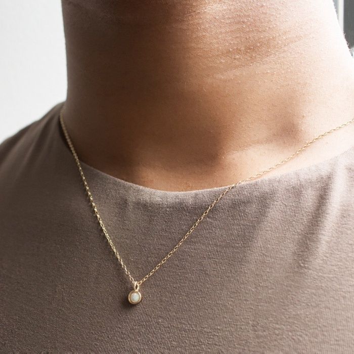 HAYES FINE JEWELRY HF06 GV WHITE OPAL PENDANT NECKLACE