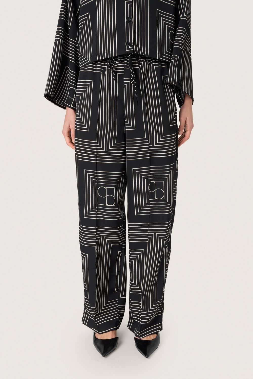 SOAKED TOPAZ FAUSTINA PANTS, COLOUR: BLACK, SIZE: XS