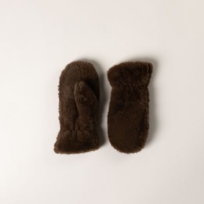 LYLA &amp; LUXE FAUX FUR MITTEN