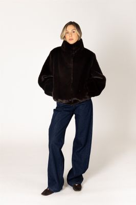 LYLA &amp; LUXE KENDRA SHORT FAUX FUR JACKET