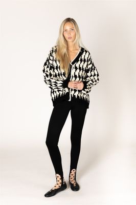LYLA &amp; LUXE LIBBY HAND KNIT HOUNDSTOOTH CARDI