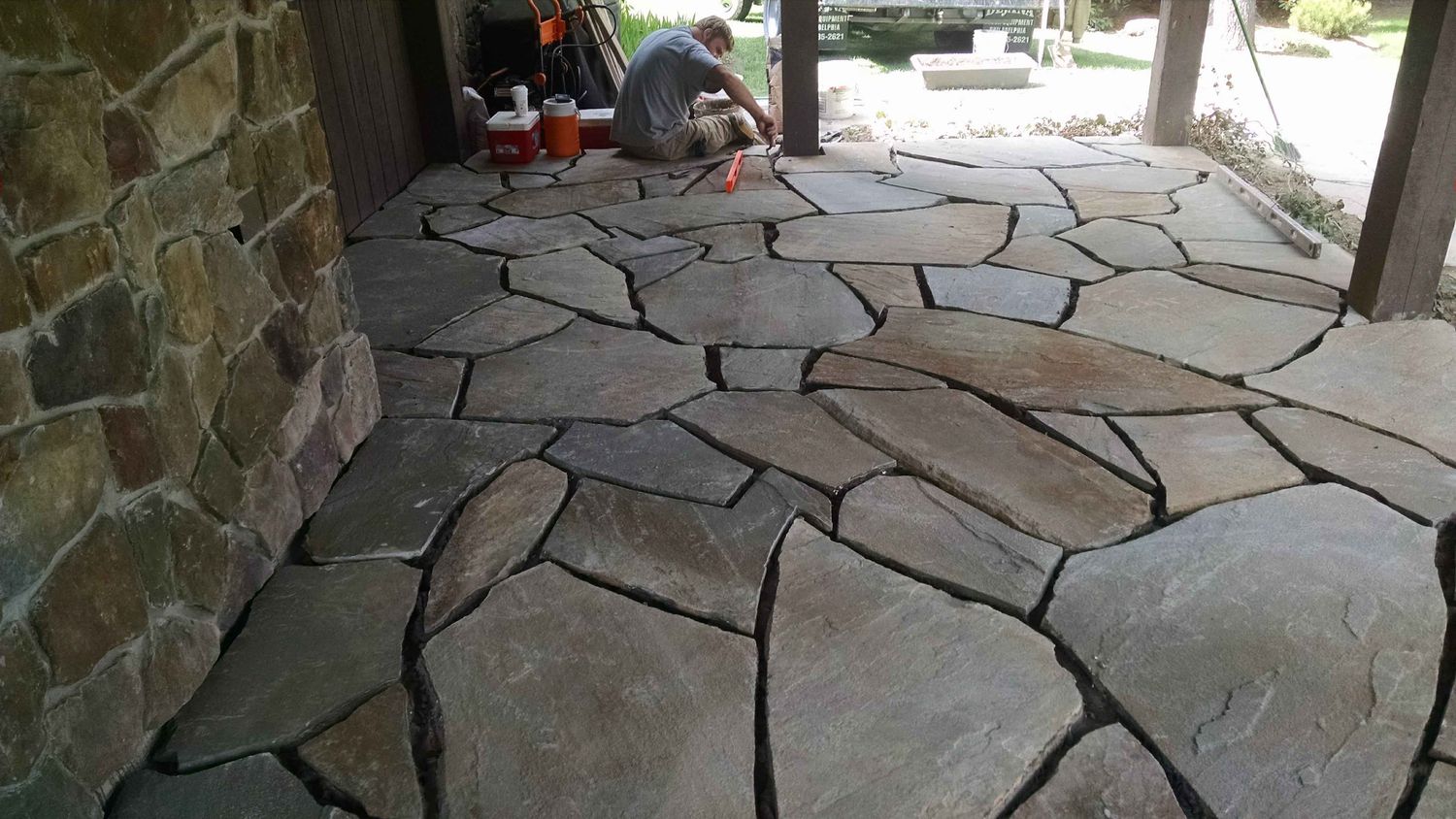 PA Bluestone - Irregular Stepping Stones (full color)