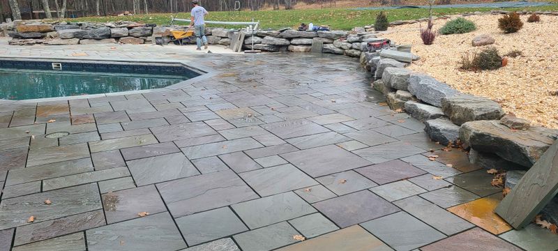 PA Bluestone Pavers - 1.5" Thermal (blue)