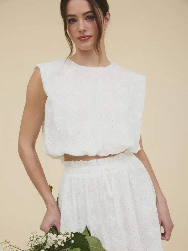 Eyelet