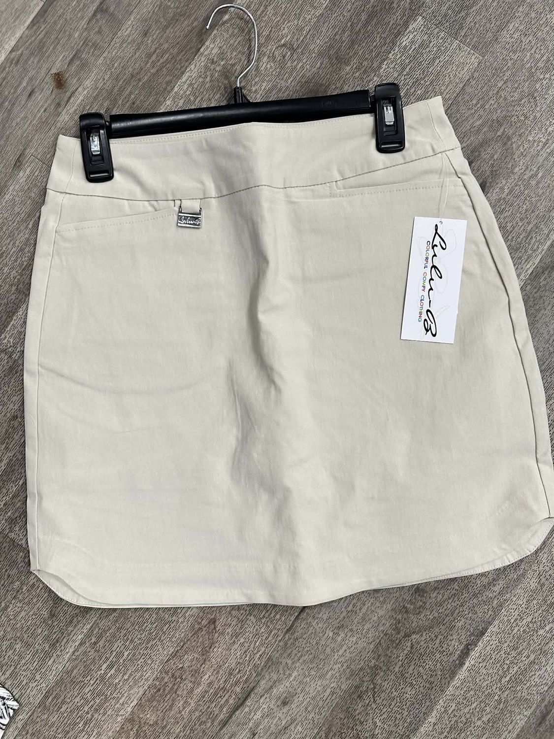 Southern Skort, Size: 4