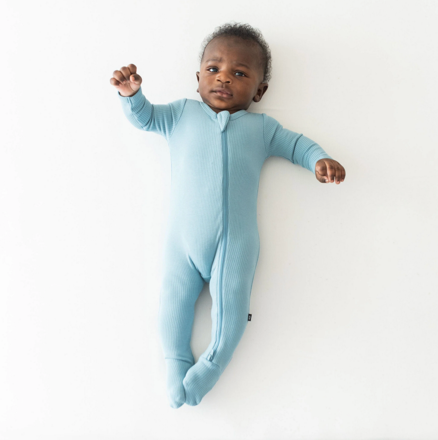 ribbed zippered footie- dusty blue