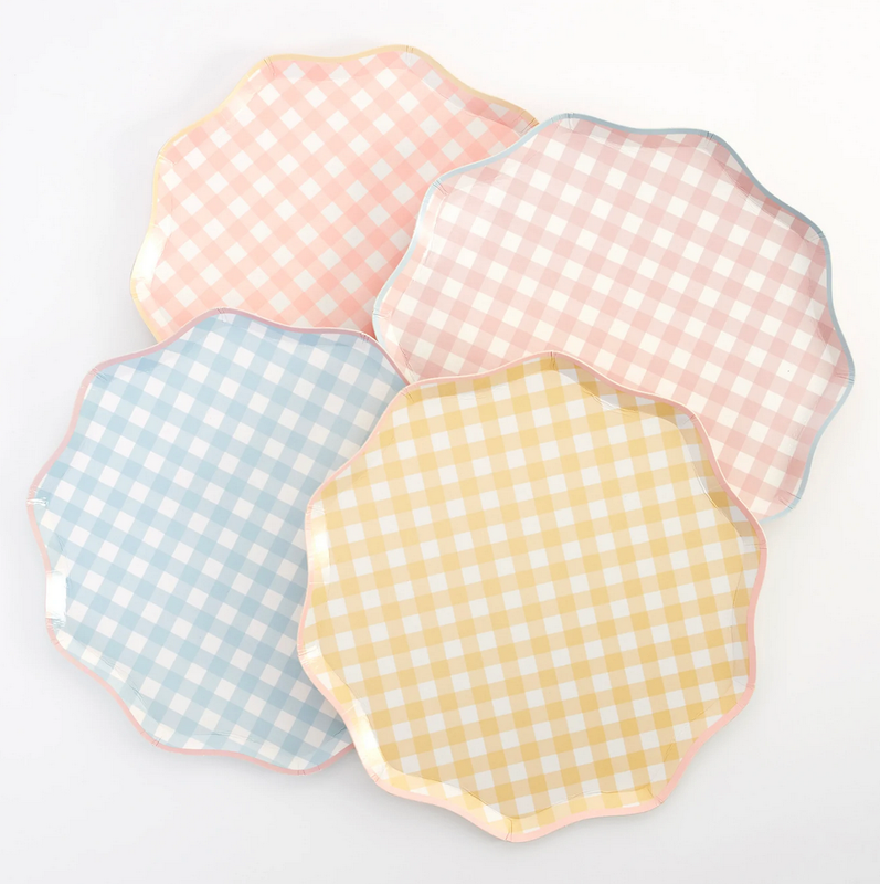 gingham dinner plates