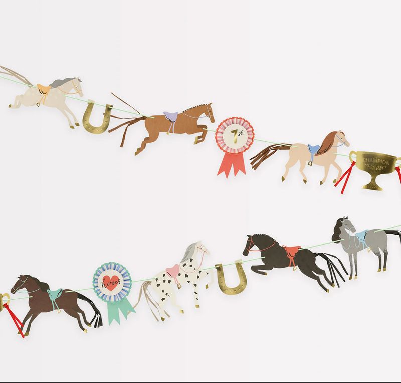 horse garland